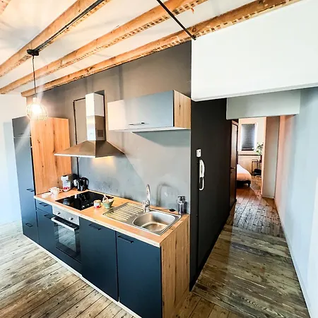 Apartament San Home's *