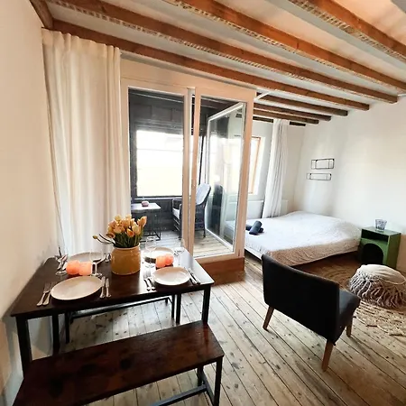 San Home's Antwerp